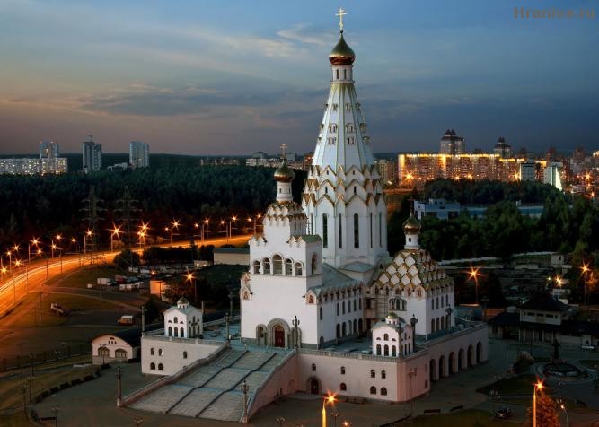Вид на храмовый комплекс с выслты. Картинка. Фотография
